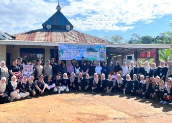 Pulihkan Lingkungan Pascabencana di Batu Busuk Padang, Green Rangers Event Unand Gelar Aksi Penanaman Pohon