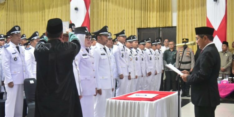 73 Wali Nagari Dilantik, Bupati JKA: Tonggak Baru Percepatan Pembangunan Nagari di Padang Pariaman