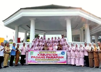 Dilepas Menuju Jambore Kader PKK Berprestasi, Kontingen Padang Pariaman Optimis Harumkan Nama Daerah