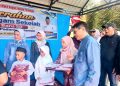 Ringankan Beban Orang Tua, Pemkab Padang Pariaman Bagikan Seragam Gratis Kepada Murid Baru SD dan SMP