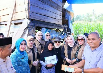 Indo Jalito Peduli Kembali Bedah Dua Unit Rumah Tidak Layak Huni di Padang Pariaman