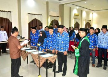 Perkuat Pelayanan Berbasis Keahlian, Bupati JKA Lantik 23 Pejabat Fungsional