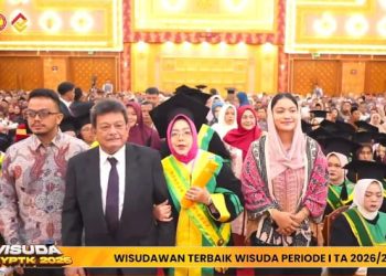 Ketua Dekranasda Kabupaten Dharmasraya Rafnelly Rafki Diwisuda Doktor di UPI “YPTK” dengan IPK 4.0 (Sempurna)