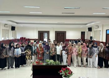UNP Gelar Kuliah Umum dan Launching Buku “Merantau”; Bahas Identitas, Mobilitas dan Transformasi Sosial Orang Minangkabau