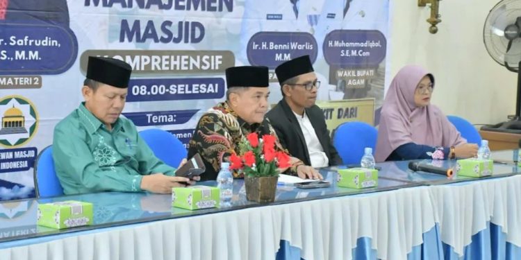Bupati Agam Benni Warlis: Pengurus Masjid Harus Mampu Jadikan Masjid Sebagai Pusat Peradaban