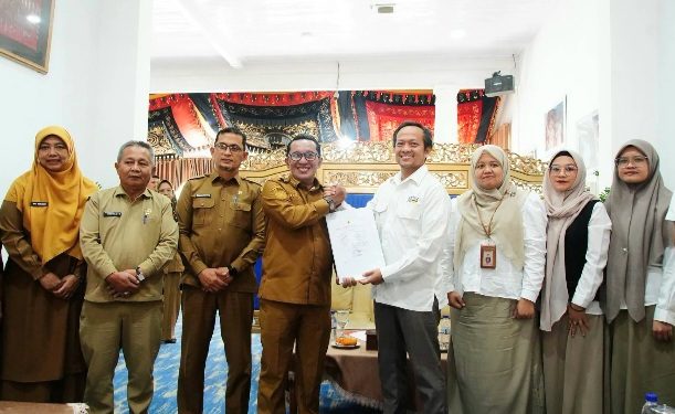 Bupati Tanah Datar Dukung BPK Periksa Dana BOSP Secara Terperinci