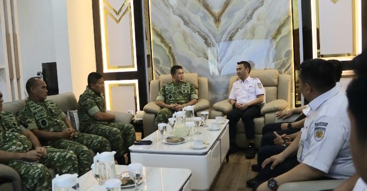 KAI Divre II Sumbar Perkuat Langkah Strategis Pengamanan Perkeretaapian Bersama Kodam XX/TIB