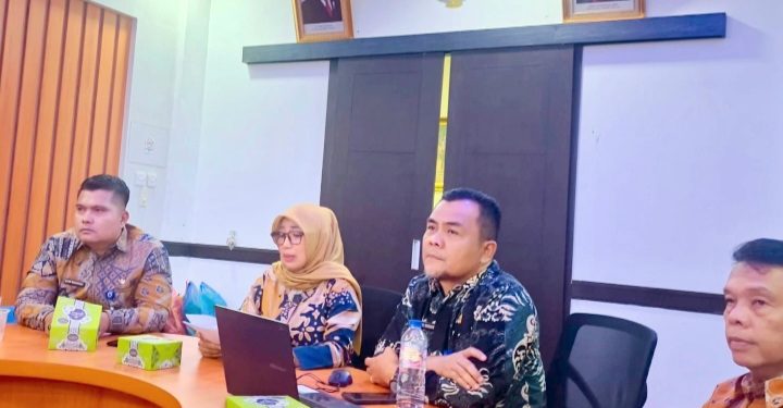 Perkuat Keterbukaan Informasi Publik, Pemkab Padang Pariaman Sosialisasikan KIPPRAH Hingga Kecamatan dan Puskesmas